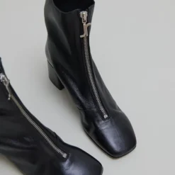 Bottines à fermetures éclairs avant