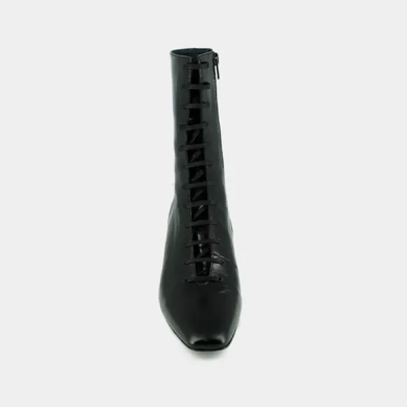 Bottines à lacets