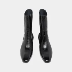 Bottines à larges élastiques