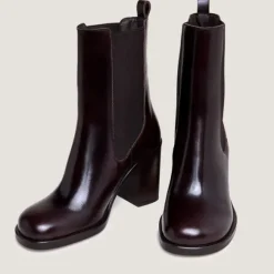 Bottines à élastiques et bouts arrondis