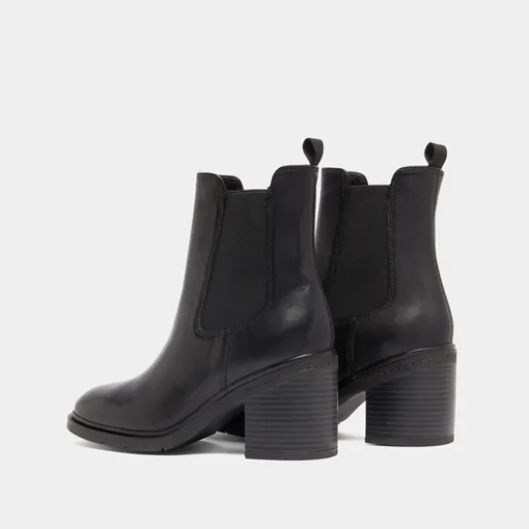 Bottines à élastiques et bouts arrondis....