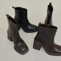 Bottines à semelles crantées et bouts ca...