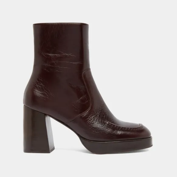 Bottines à talons et bouts carrés