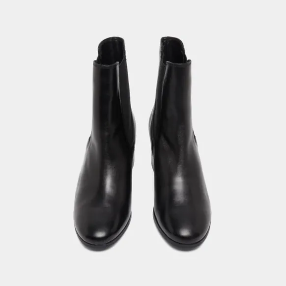 Bottines à talons et élastiques