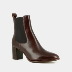 Bottines à talons et élastiques