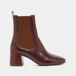 Bottines à talons et élastiques