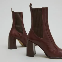 Bottines à talons hauts
