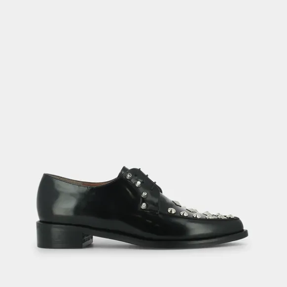 Derbies à clous