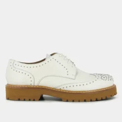Derbies à clous