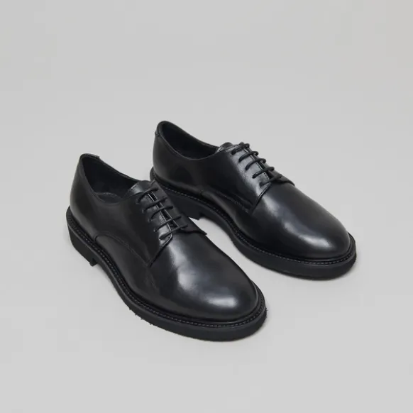 Derbies à lacets
