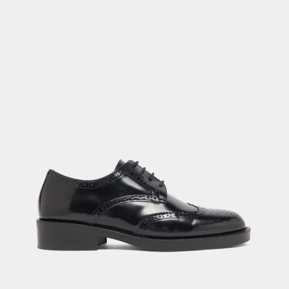 Derbies à lacets