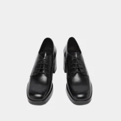 Derbies à talons