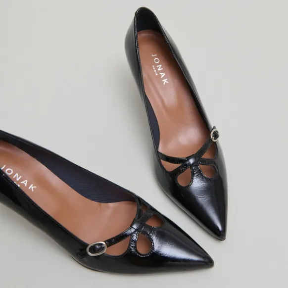 Escarpins à brides croisées