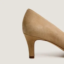 Escarpins à petits talons