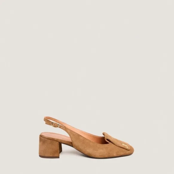 Escarpins slingbacks à monogrammes