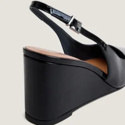 Escarpins slingbacks compensés