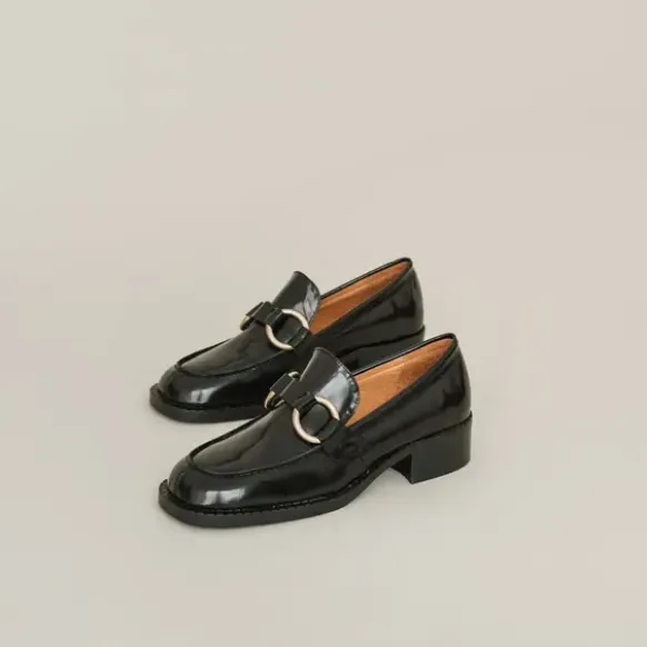 Mocassins à boucles