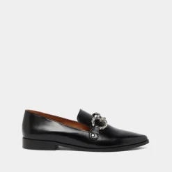 Mocassins à boucles argentées et bouts p...