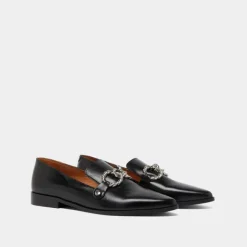 Mocassins à boucles argentées et bouts p...