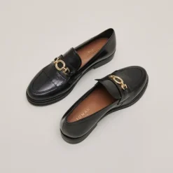 Mocassins à boucles dorées