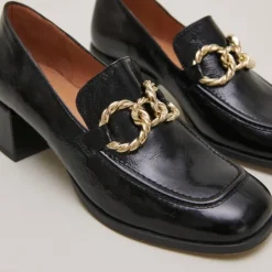 Mocassins à bouts arrondis et boucles do...