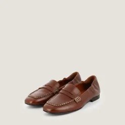 Mocassins à bouts carrés