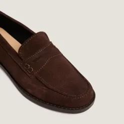 Mocassins à bouts carrés