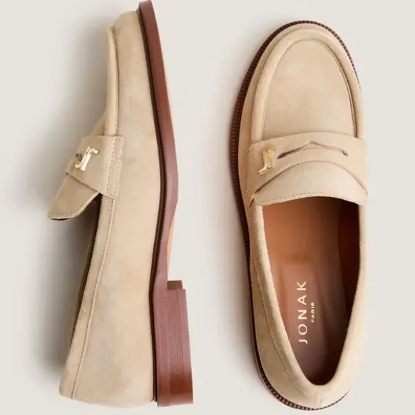 Mocassins à bouts ronds et monogrammes
