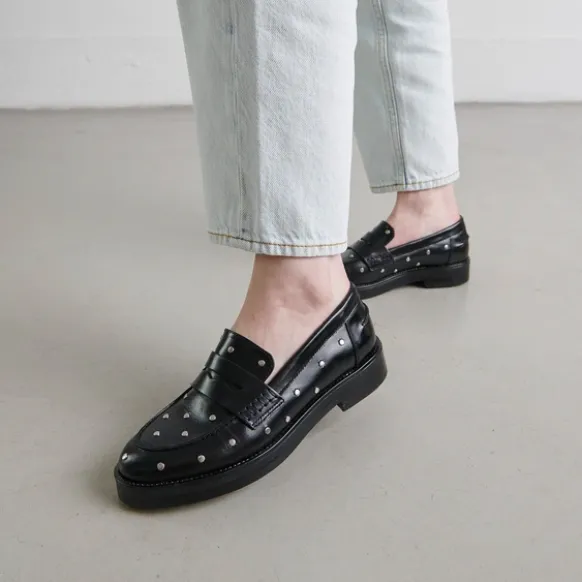 Mocassins à détails argentés