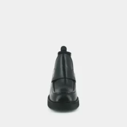 Mocassins à languettes et bouts carrés