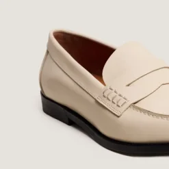 Mocassins à plateau pincé