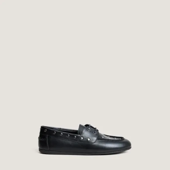 Mocassins à rivets et lacets