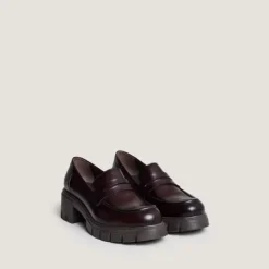 Mocassins à semelles crantées