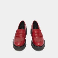 Mocassins à semelles crantées
