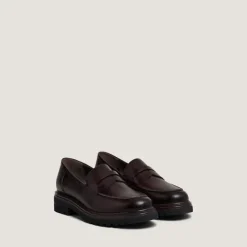 Mocassins à semelles crantées