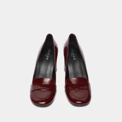 Mocassins à talons et bouts carrés