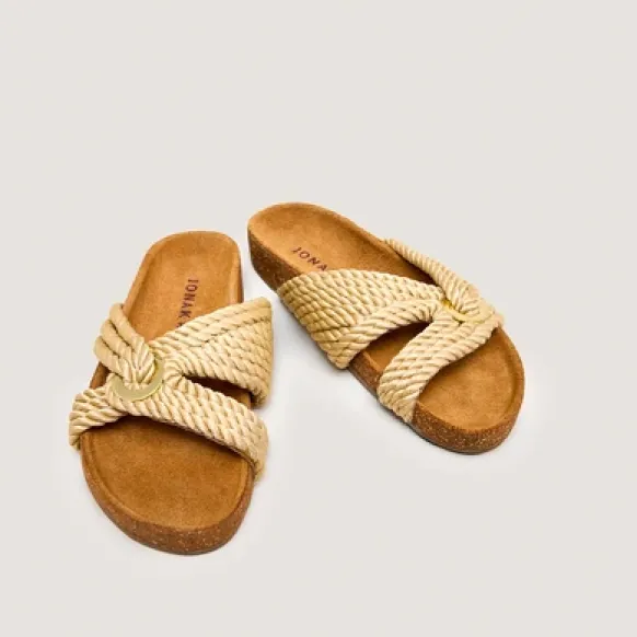 Mules à brides entrecroisées