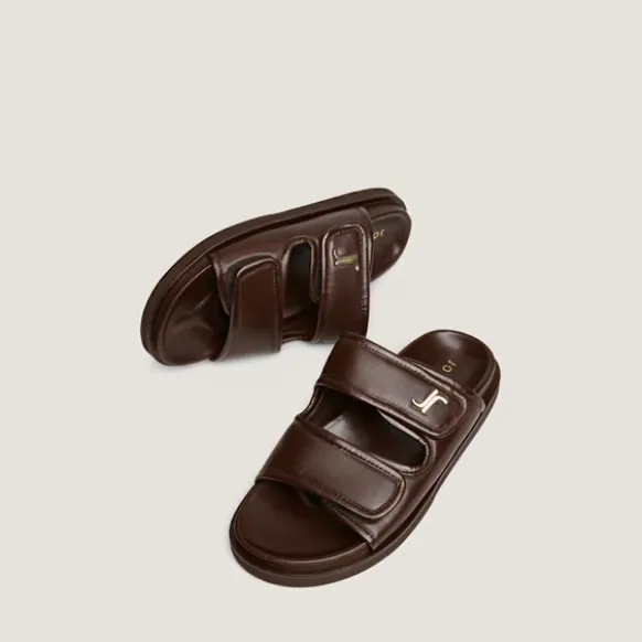 Mules à monogrammes