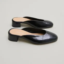 Mules à petits talons