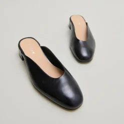 Mules à petits talons
