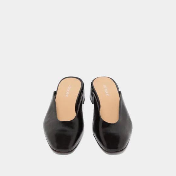 Mules à petits talons