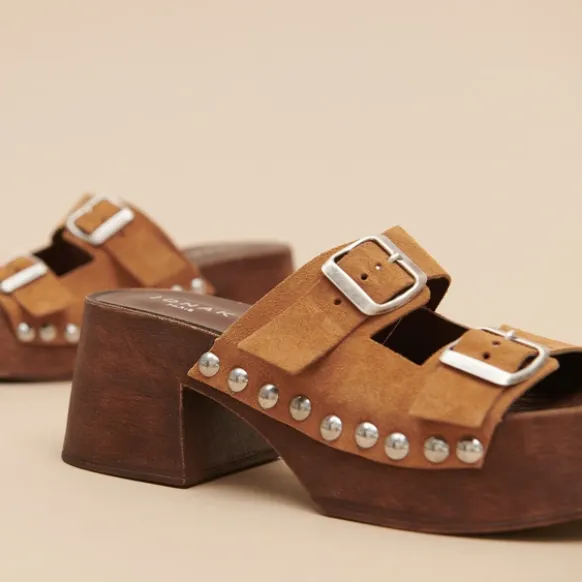 Mules à plateformes et bouts ouverts