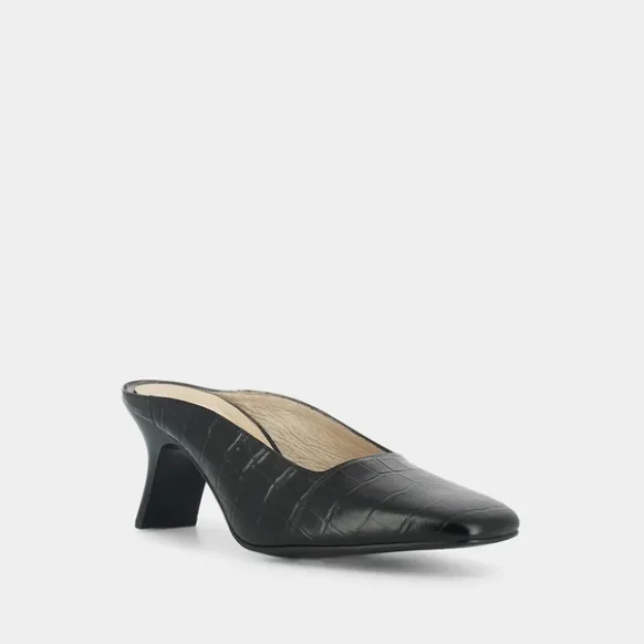 Mules à talon incliné