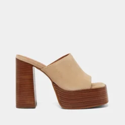Mules à talons et bouts ouverts