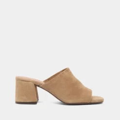 Mules à talons et bouts ouverts
