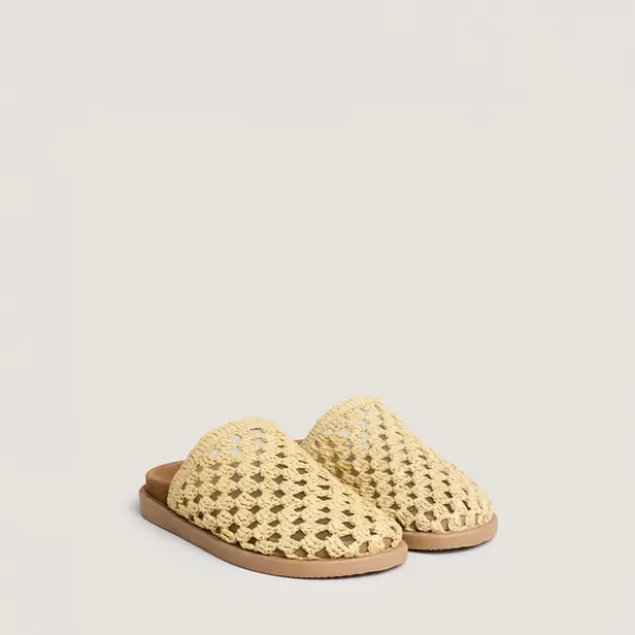 Mules ajourées