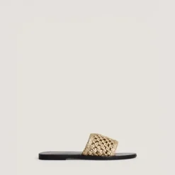 Nu-pieds ajourées