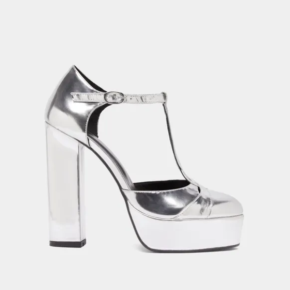 Salomés à talons et plateformes