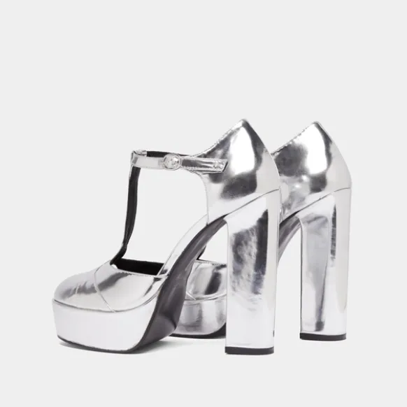 Salomés à talons et plateformes