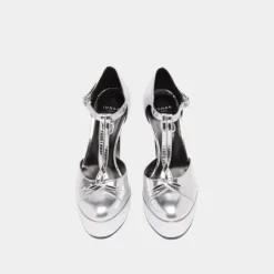 Salomés à talons et plateformes